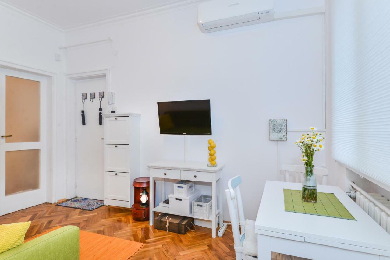 The Charming Home - One Bedroom Top Central Apartment By Flat Mаnager Sofia Ngoại thất bức ảnh