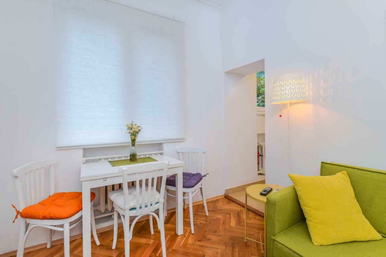 The Charming Home - One Bedroom Top Central Apartment By Flat Mаnager Sofia Ngoại thất bức ảnh